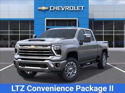 New 2026 Chevrolet Silverado 2500 LTZ w/ LTZ Premium Package AWD/4WD image 8