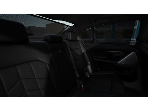 New 2026 BMW 550e xDrive w/ Executive Package image 12