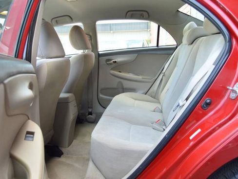 Used 2009 Toyota Corolla LE w/ All Weather Guard Pkg FWD image 12