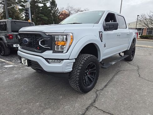 Used 2022 Ford F150 XLT w/ Equipment Group 302A High image 5