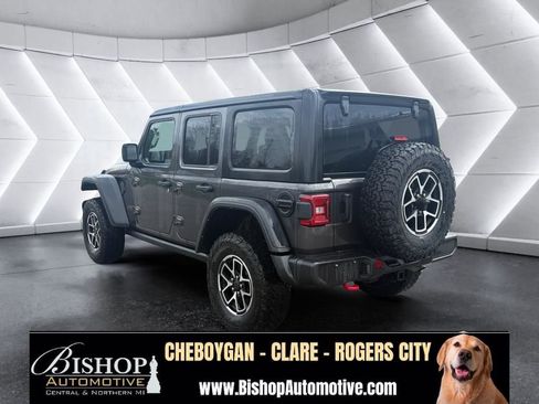 Used 2024 Jeep Wrangler Unlimited Rubicon AWD/4WD image 22