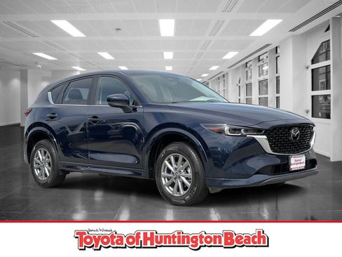 Used 2025 MAZDA CX-5 AWD 2.5 S w/ Preferred Package image 1