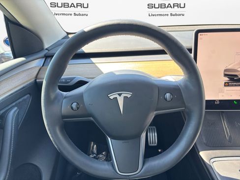 Used 2023 Tesla Model Y Long Range AWD/4WD image 13