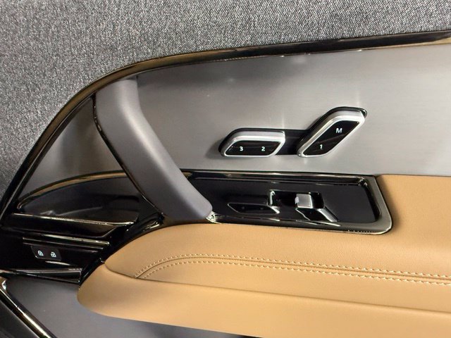 New 2027 Land Rover Range Rover Sport SE AWD/4WD image 30