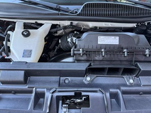 Used 2021 Chevrolet Express 3500 w/ Power Convenience Package RWD image 26