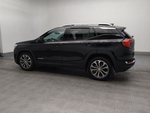 Used 2021 GMC Terrain SLT w/ Infotainment Package II image 3