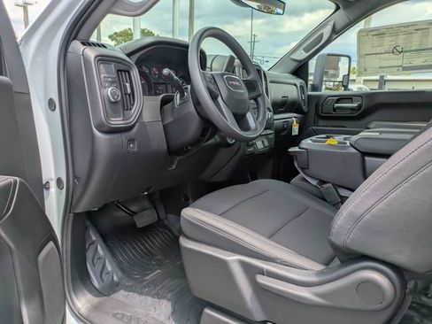 New 2026 GMC Sierra 2500 Pro RWD image 17