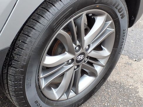 Used 2015 Hyundai Tucson GLS image 11