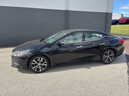 Used 2017 Nissan Maxima 3.5 SV FWD image 2