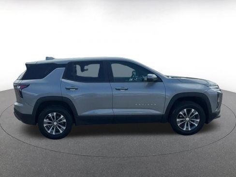 Used 2025 Chevrolet Equinox LT image 16