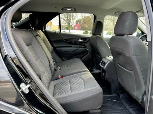 Used 2019 Chevrolet Equinox LT image 19