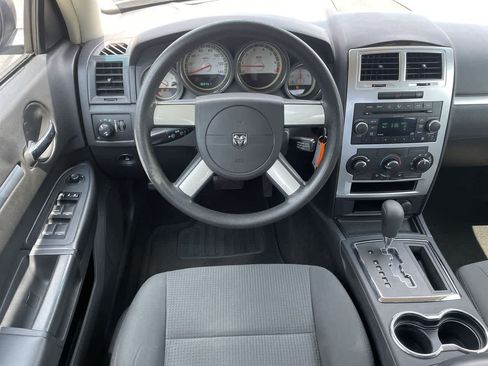 Used 2009 Dodge Charger SXT RWD image 11