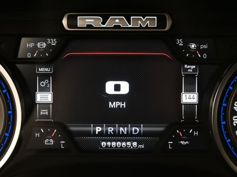 Used 2023 RAM 2500 Big Horn w/ Level B Equipment Group image 15