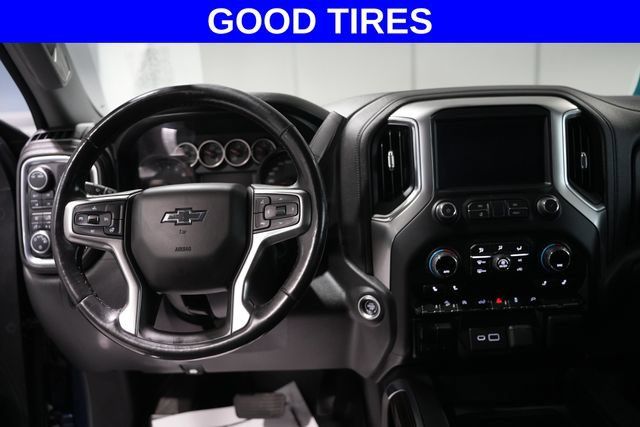 Used 2020 Chevrolet Silverado 1500 RST w/ True North Edition AWD/4WD image 2