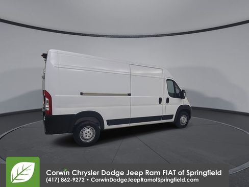 Used 2025 RAM ProMaster 2500 FWD image 17