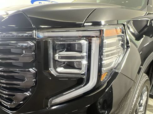 Used 2025 GMC Sierra 1500 Denali Ultimate AWD/4WD image 36