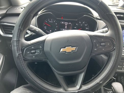 Used 2023 Chevrolet TrailBlazer LT w/ Convenience Package image 14