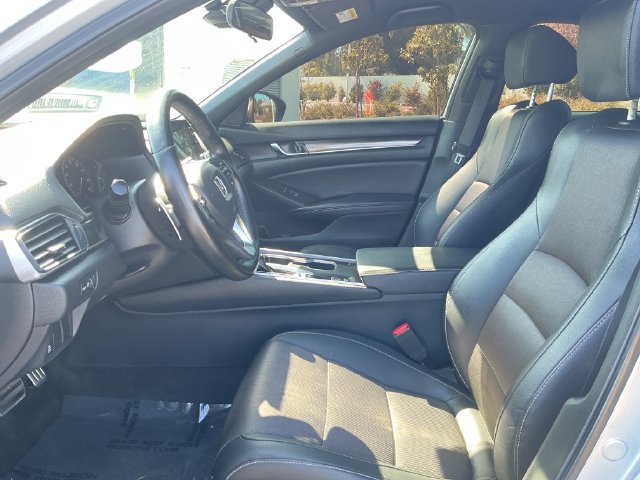 Used 2020 Honda Accord Sport image 9