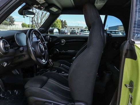 Used 2022 MINI Cooper John Cooper Works FWD image 27
