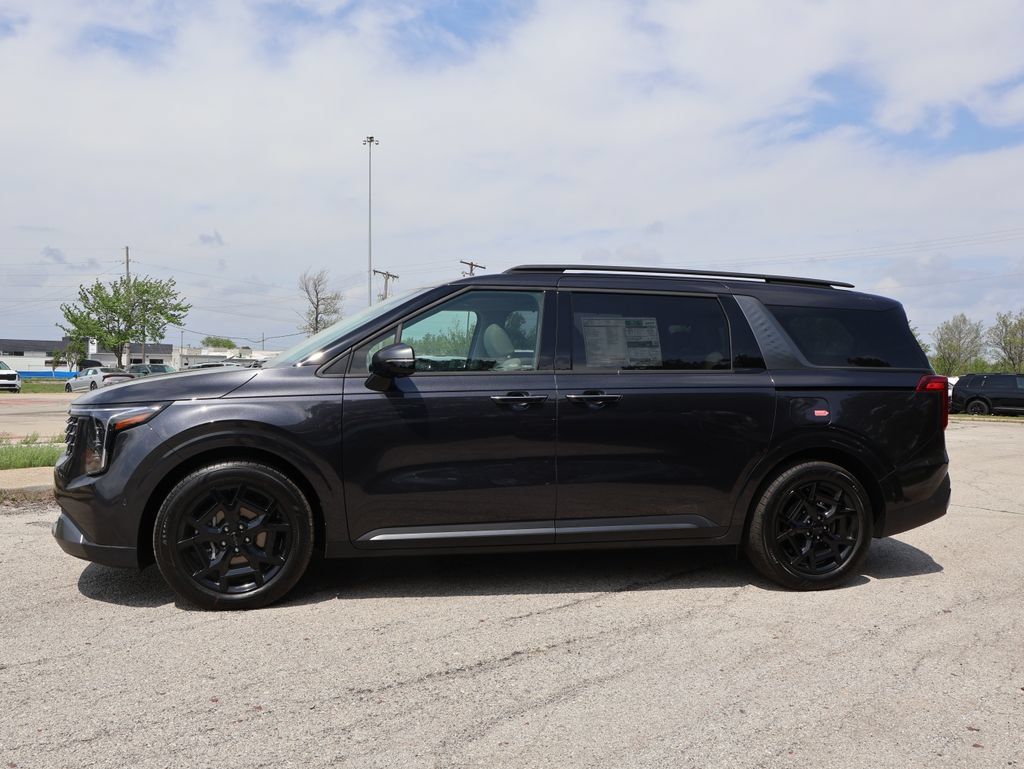 New 2026 Kia Carnival SX w/ SX Dark Edition Package FWD image 4