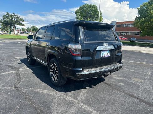 Used 2021 Toyota 4Runner Limited AWD/4WD image 8