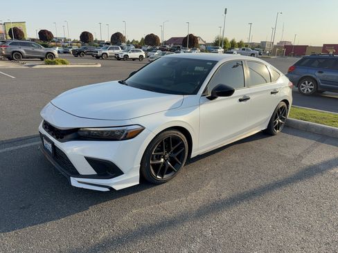 Used 2023 Honda Civic Sport image 34