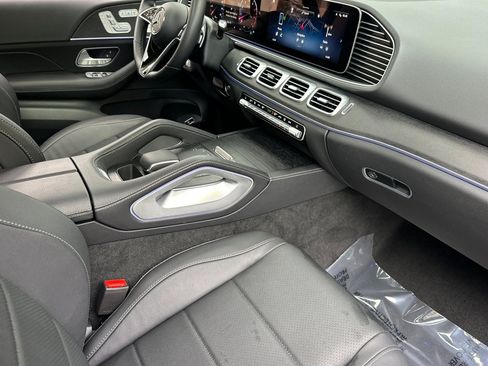 Used 2026 Mercedes-Benz GLE 450 4MATIC image 36