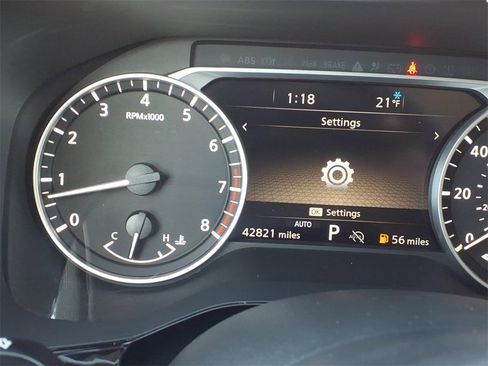 Used 2024 Nissan Pathfinder SL image 27