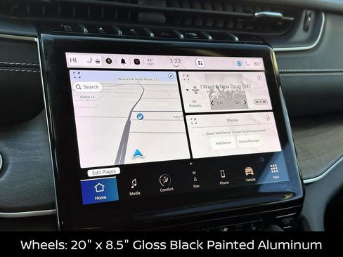 Used 2023 Jeep Grand Cherokee L Limited w/ Luxury Tech Group II image 32