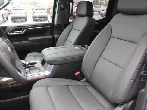 New 2026 Chevrolet Silverado 1500 RST image 9