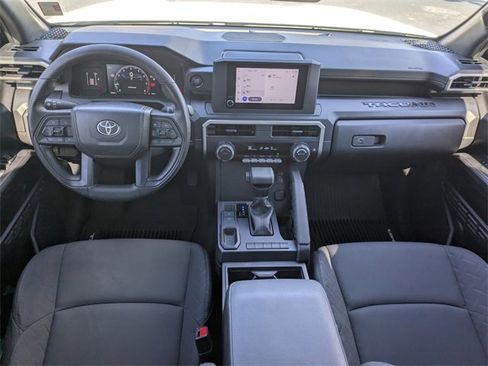 Used 2024 Toyota Tacoma SR image 15