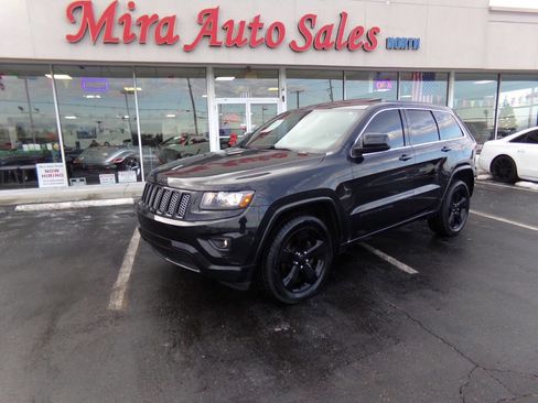 Used 2014 Jeep Grand Cherokee Altitude image 1