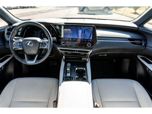 Used 2024 Lexus RX 350 Premium image 19