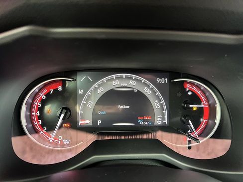 Used 2024 Toyota RAV4 LE FWD image 22