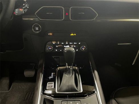 New 2025 MAZDA CX-5 Signature image 21
