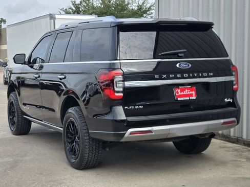 Used 2022 Ford Expedition Platinum AWD/4WD image 7
