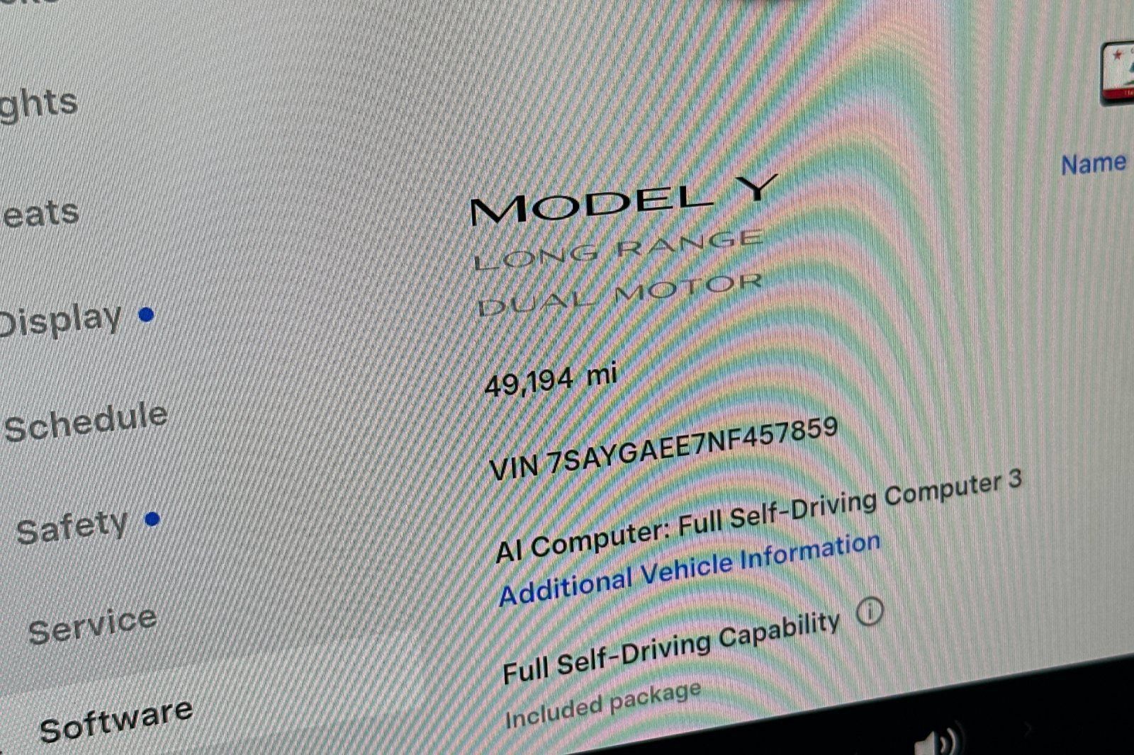 Used 2022 Tesla Model Y Long Range AWD/4WD image 26