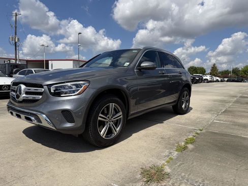 Certified 2020 Mercedes-Benz GLC 300 image 3