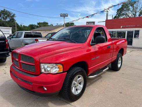 Used 2003 Dodge Ram 1500 Truck SLT AWD/4WD image 2