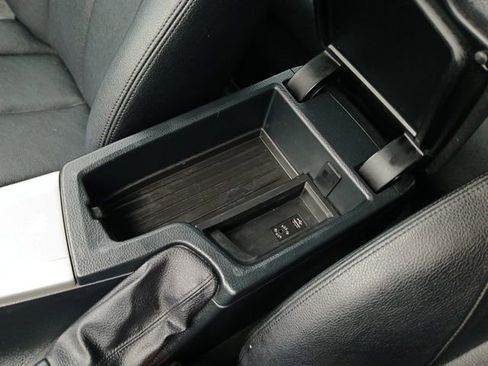 Used 2016 BMW 320i Sedan image 21