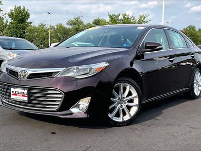 Used 2014 Toyota Avalon Limited w/ Technology Package