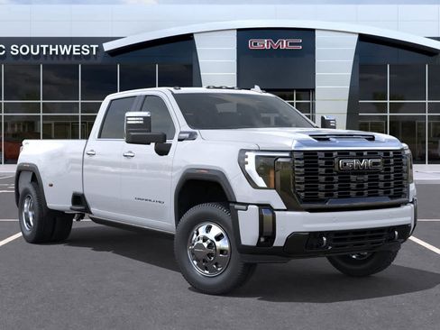 New 2026 GMC Sierra 3500 Denali Ultimate image 7