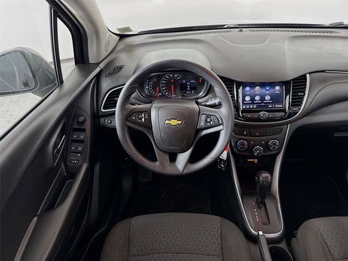 Used 2020 Chevrolet Trax LS w/ Tint and Cruise Package image 21