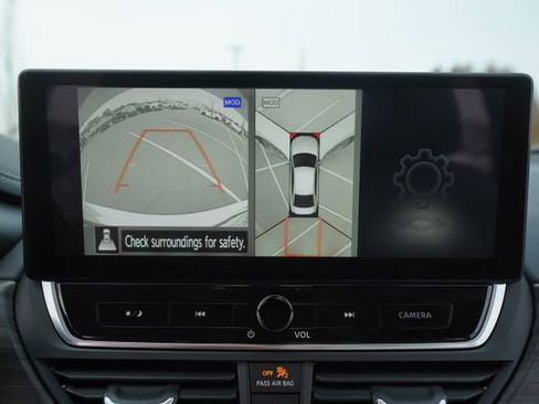 Used 2024 Nissan Altima 2.5 SL image 29