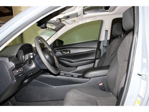 Used 2025 Honda Accord SE image 10