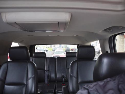 Used 2012 Chevrolet Tahoe LTZ AWD/4WD image 13