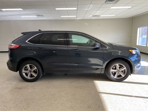 Used 2024 Ford Edge SEL w/ Convenience Package AWD/4WD image 7