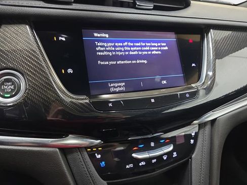 Used 2020 Cadillac XT6 Sport AWD/4WD image 19