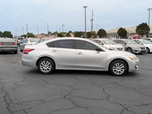 Used 2015 Nissan Altima 2.5 S w/ Power Driver Seat Package FWD image 4