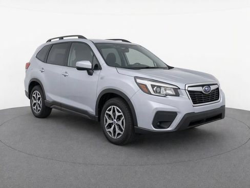 Used 2019 Subaru Forester Premium w/ All-Weather Package AWD/4WD image 2